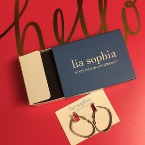 NEW Lia Sophia oval earrings